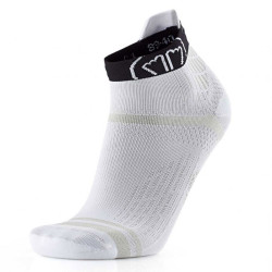 RUN FEEL BLANC NOIR : chaussettes - Podiatech