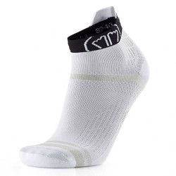 RUN FEEL WHITE/BLACK: Socks – Podiatech